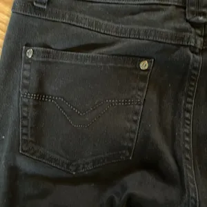 Harley Davidson lightweight‎ black jeans. Size 6 thumbnail 6