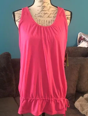 NWT Tek Gear Shirred Performance Yoga Tank, XL thumbnail 1