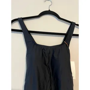 Quince Italian cross back one piece swimsuit in true black Size S thumbnail 2