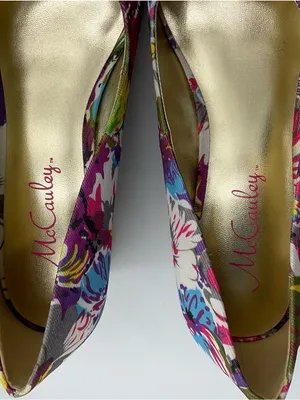 McCauley’s Floral Print Peep-Toe Wedge Women’s Size 7.5” thumbnail 7