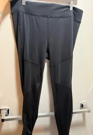 H&M Black Men's Performance Leggings thumbnail 1