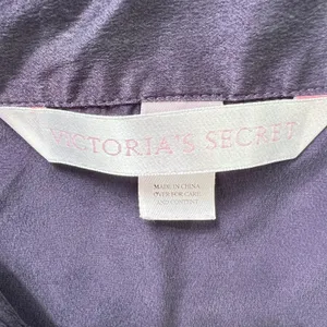 Victoria's Secret Sleep Shirt‎ Top Button Down 3/4 Sleeve Purple Size Medium thumbnail 4