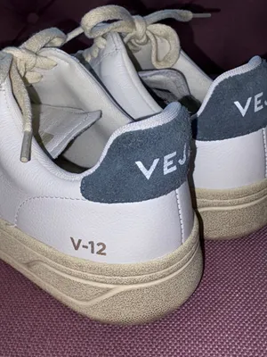 Veja V-12 Sneakers in Extra White & White California 38 7 Womens Athletic Shoes thumbnail 11