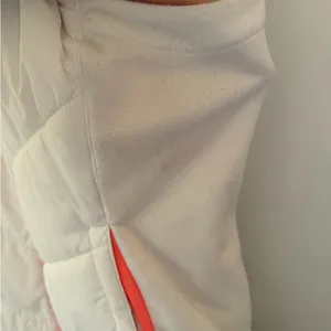 GAP White Puffer Vest with Coral Zipper thumbnail 5