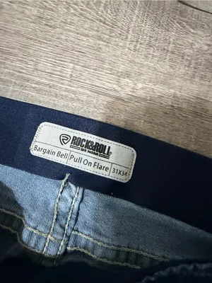 ROCK & ROLL DENIM Bargain Bell Pull thumbnail 5