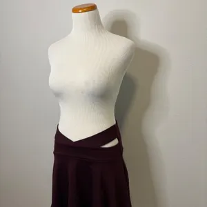 Victoria's Secret Burgundy Cutout Skirt High Waist Cutout‎ Mini Flared A-Line XS thumbnail 3