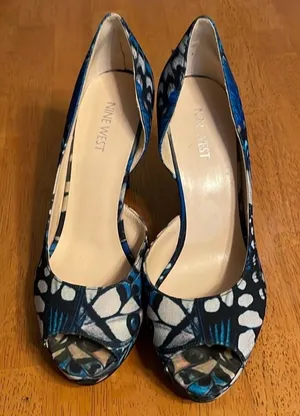 Nine West Platform Heels thumbnail 1