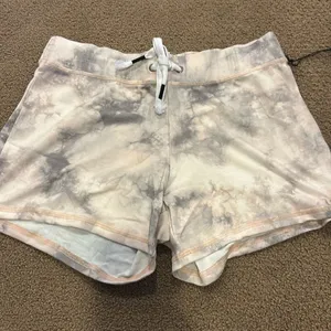 Strut This Women’s Sweatshirt and Shorts Tie Dye Matching Set - One Size thumbnail 7