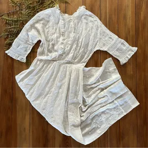 Antique Wedding Gown Size XS thumbnail 1