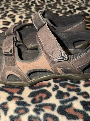 vintage brown sandals with adjustable straps Size 7 thumbnail 5