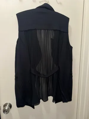Tailored Sleeveless Black Vest with Notch Lapel thumbnail 4