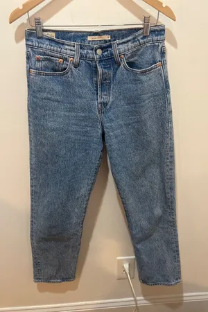Levi's Wedgie Straight High Rise Blue Medium Wash Button‎ Fly Jeans Size 28 thumbnail 1