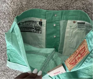 NWT Levi's 501 Shorts Mid Rise Mint Green Button Fly High Rise size 30 Denim thumbnail 3