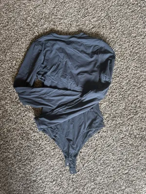 SKIMS Long Sleeve Bodysuit thumbnail 3