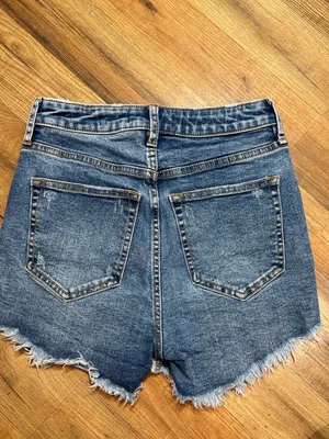 CRVY Free People We The Free Denim shorts Features thumbnail 5