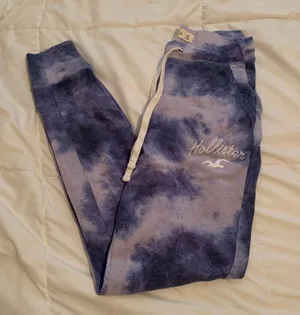 Hollister Sweatpants thumbnail 1
