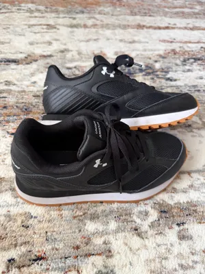 New Balance Black Sneakers thumbnail 4