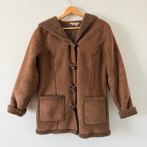 L.L. Bean Brown Sherpa Lined Toggle Coat thumbnail 3