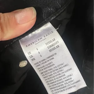 American eagle super high rise baggy straight jeans. thumbnail 5