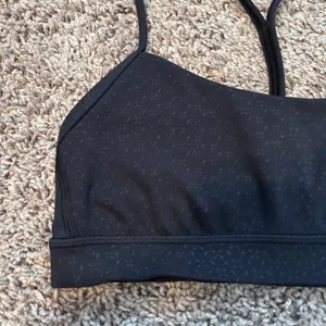 Lululemon ‼️ Flow Y Nulu Bra‼️ thumbnail 5