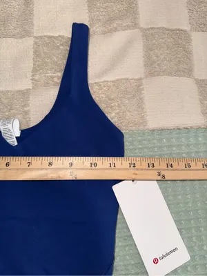 NWT Lululemon Align Tank size 2‎ thumbnail 2