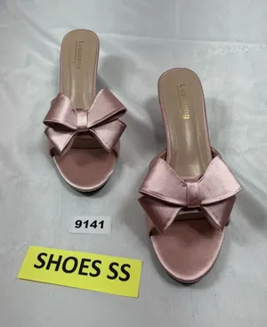 Womans New Lvzujiang Slipon Party Mules Eu 41 Us 10 Pink Satin Kitten Heel Bow thumbnail 1