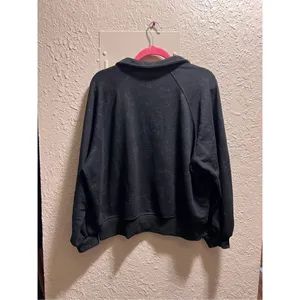 Black With Speckles Sweatshirt Woman’s Size XL thumbnail 6