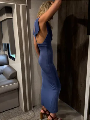 NWT Urban Outfitters V Neck Ruffle Bodycon Maxi Dress in Blue Size XS‎ thumbnail 3