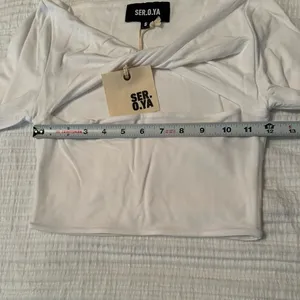 SER.O.YA Ellis Top - NWT - Size S - White Off Shoulder Crop Top thumbnail 10