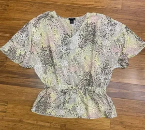 Ann‎ Taylor Blouse Womens Small Floral Tie-Waist Lightweight Short Sleeve Top thumbnail 1
