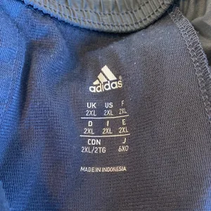 NWT Adidas women’s gray sweatpants 2XL thumbnail 12