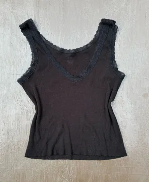 Brandy Melville Lace Tank Top thumbnail 1