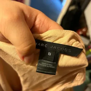 MARC JACOBS TAN TIE SHOULDER TANK thumbnail 3