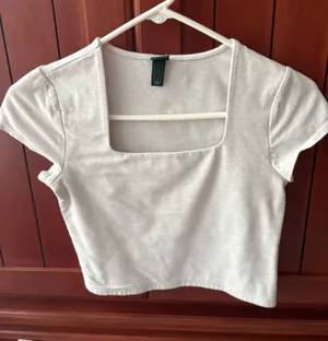 Crop Baby Tee Wild Fable thumbnail 1