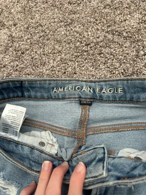 American Eagle Mom Jeans thumbnail 3