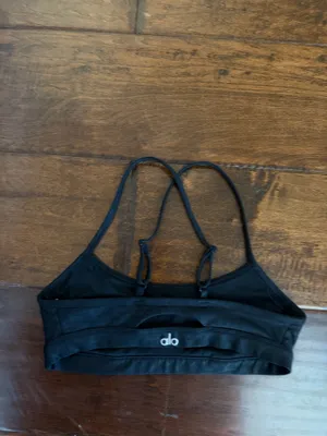 Alo Cheetah Yoga Print sports bra thumbnail 2