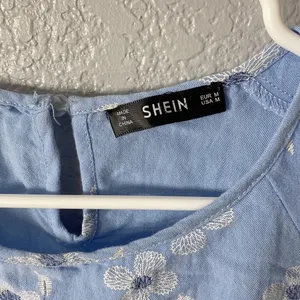 Shein Floral Peplum Short Sleeve Blouse Top thumbnail 3