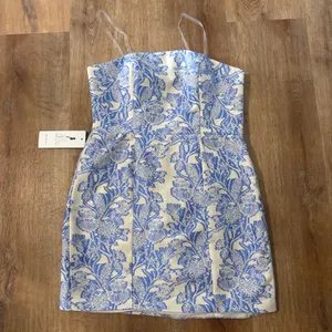 RSOETOO Strapless Dress Blue Size 8 thumbnail 2