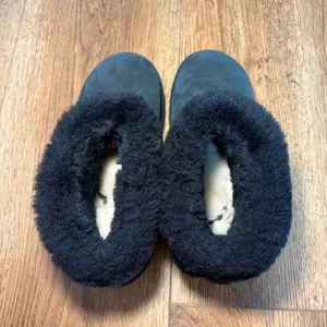 UGG Classic Mini Fluff Black Suede Sheepskin‎ Ankle Boots Womens 8 Cozy Winter thumbnail 10