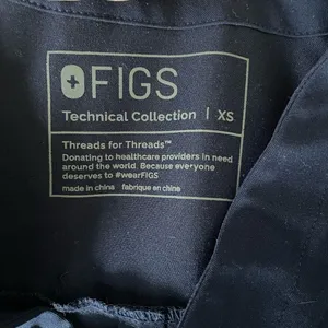 Figs‎ Masaya Scrub Zip Up Short Sleeve Shirt Jacket Sz XS in navy thumbnail 2