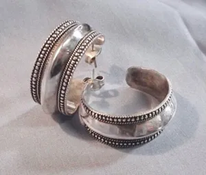 Vintage Sterling Silver Raised Midline Granulated Edge Accent 925 Hoops Earrings thumbnail 1