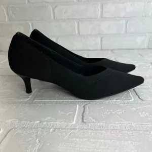French Connection Kitten Heels Womens 7.5 Black Pointed Closed Toe‎ Solid Knit thumbnail 2