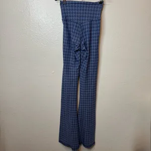 Offline by Aerie Real Me Super Flare High Rise Herringbone Leggings Size Small thumbnail 5