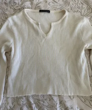 Brandy Melville Knit Long Sleeve thumbnail 1