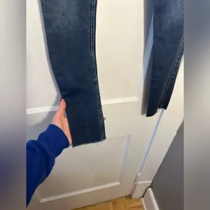 Abercrombie & Fitch High Rise Jean Legging thumbnail 4