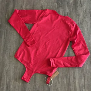 SKIMS New red bodysuit thumbnail 1