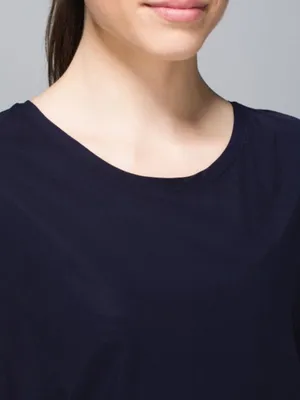 Lululemon If You're Lucky Short Sleeve Naval Blue Moody Mirage Open Cut-Out Back thumbnail 3