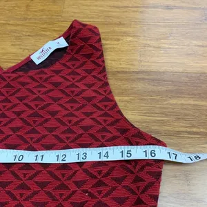 Hollister Fit & Flare Dress Womens Size Medium Red Geometric‎ Sleeveless Casual thumbnail 7
