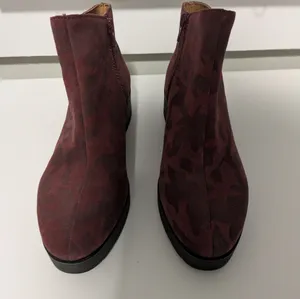 Lucky Brand Karmeya Platform Ankle Boots Red Pattern 7.5 thumbnail 2