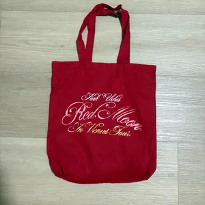 Kali Uchis tote bag Red thumbnail 2